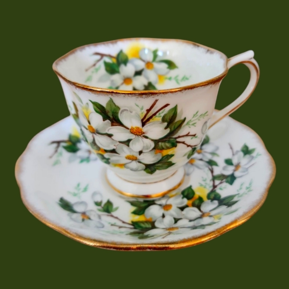 White Dogwood Royal Albert Bone China England